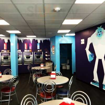 Yeti Frozen Yogurt & Cafe