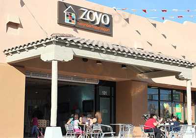 Zoyo Neighborhood Yogurt, Tempe