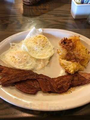 Cracker Barrel Old Country Store