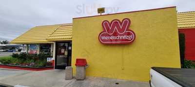 Wienerschnitzel, Huntington Beach