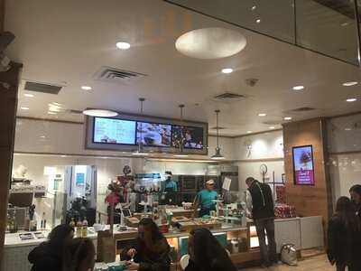 Cinnabon, Syracuse