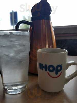 IHOP, Lafayette