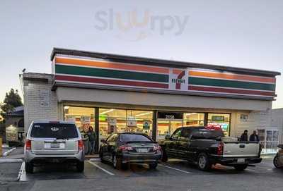 7-Eleven, Costa Mesa