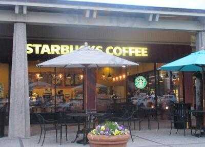 Starbucks, Monterey