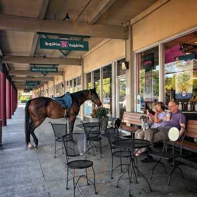 Baskin-Robbins, Santa Rosa