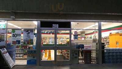 7-Eleven, Santa Ana