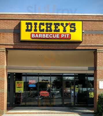 Dickey's Barbecue Pit, Savannah