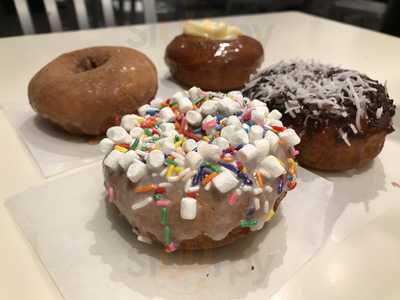 Fractured Prune, Gilbert