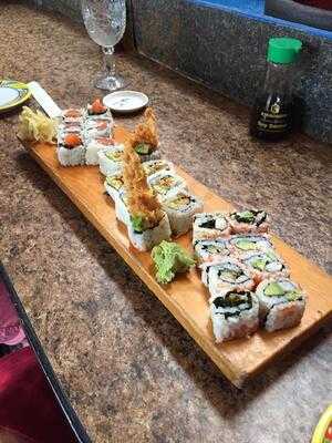 Sakura Sushi, Monterey