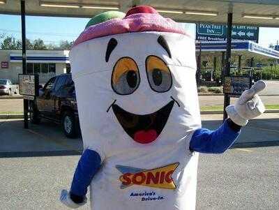 Sonic Drive-In, Leesburg