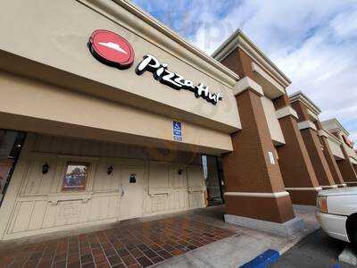 Pizza Hut, Santa Ana