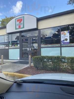 7-Eleven, Hollywood