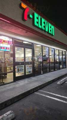 7-Eleven, Santa Ana