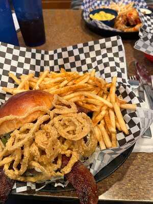 Blue Moose Burgers & Wings