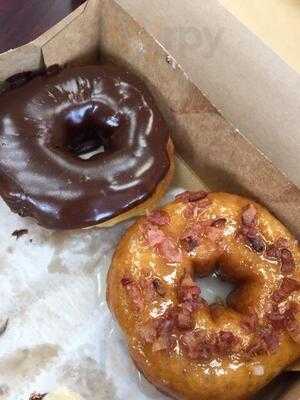 Duck Donuts