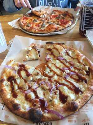 Blaze Pizza