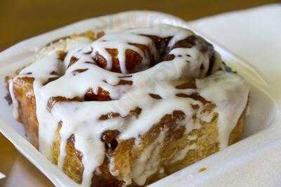 Cinnamon Roll Fair Hawaii, Kihei