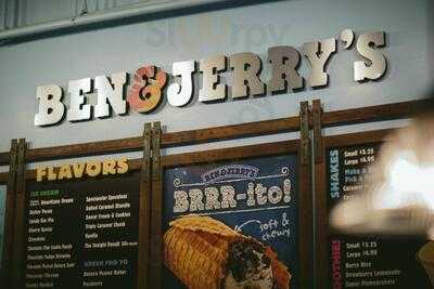 Ben & Jerry's, Hyannis