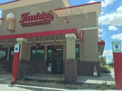 Freddy's Frozen Custard & Steakburgers, Baytown