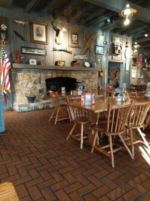 Cracker Barrel