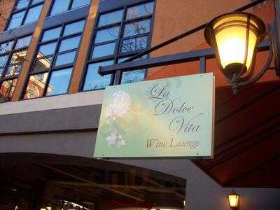 La Dolce Vita Wine Lounge, Petaluma