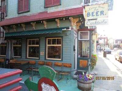 Cottage Street Pub, Bar Harbor