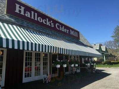 Hallock's Cider Mill