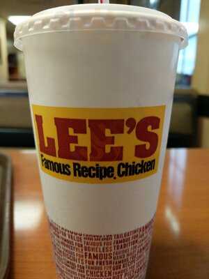 Lee's Famous Recipe Chicken, Muskegon