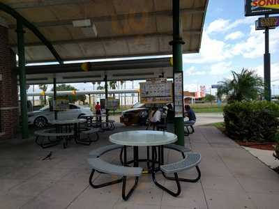 Sonic Drive-In, Harlingen