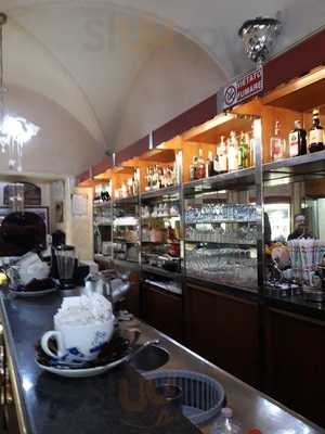 Bar Ferrari, Terracina