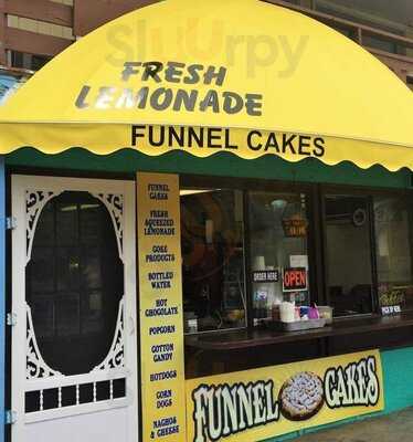 Funnel Cakes, Gatlinburg