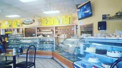 Cafe & Bakery 2000, Deerfield Beach