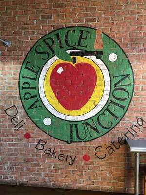 Apple Spice Junction