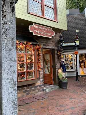 Cheese Cupboard & Hofbrauhaus, Gatlinburg