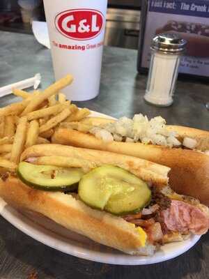 G&L Chili Dogs, Muskegon