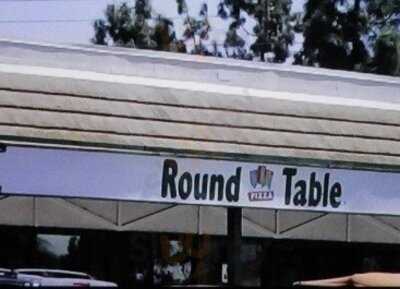 Round Table Pizza, Mission Viejo