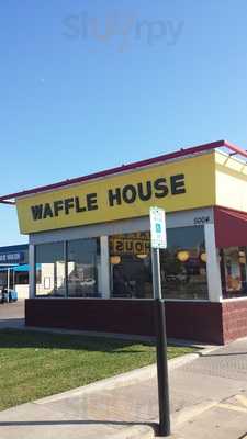 Waffle House, Pasadena