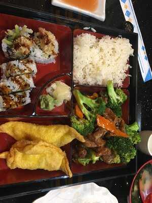 Asian Kitchen & Sushi Bar, Carmel