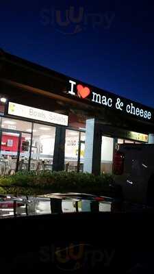 I Heart Mac and Cheese, Davie