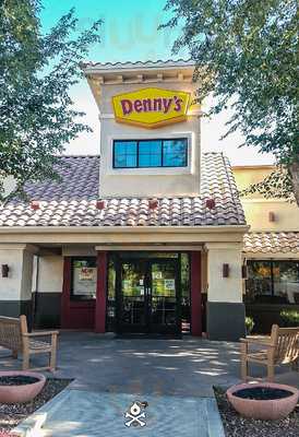 Denny's, Surprise