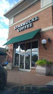 Starbucks Lansdowne Town Center, Ashburn