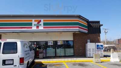 7-Eleven, Hyannis