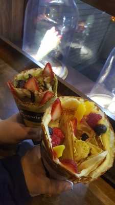 Crepe N Tearia, Forest Hills