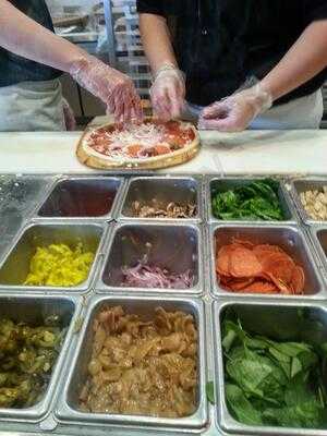 Blaze Pizza