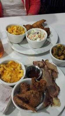 Hughley's Southern Cuisine