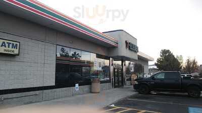 7-Eleven, Sandy