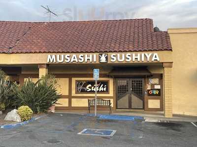 Oeeshi Japanese Grille, Lake Forest