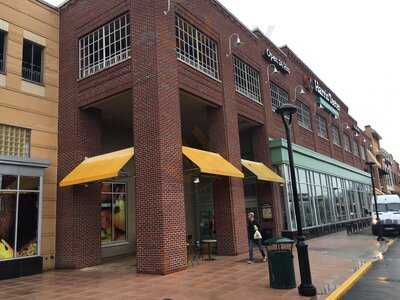 Harris Teeter at Woodland Park Crossing, Herndon