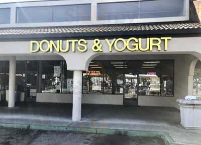 Flaky Cream Donut Shop, Pleasanton