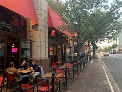 American Tap Room, Reston